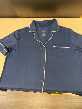 Auden Navy Blue Button-Up PJ Top with Cream Piping sleepwear cloud knit large
